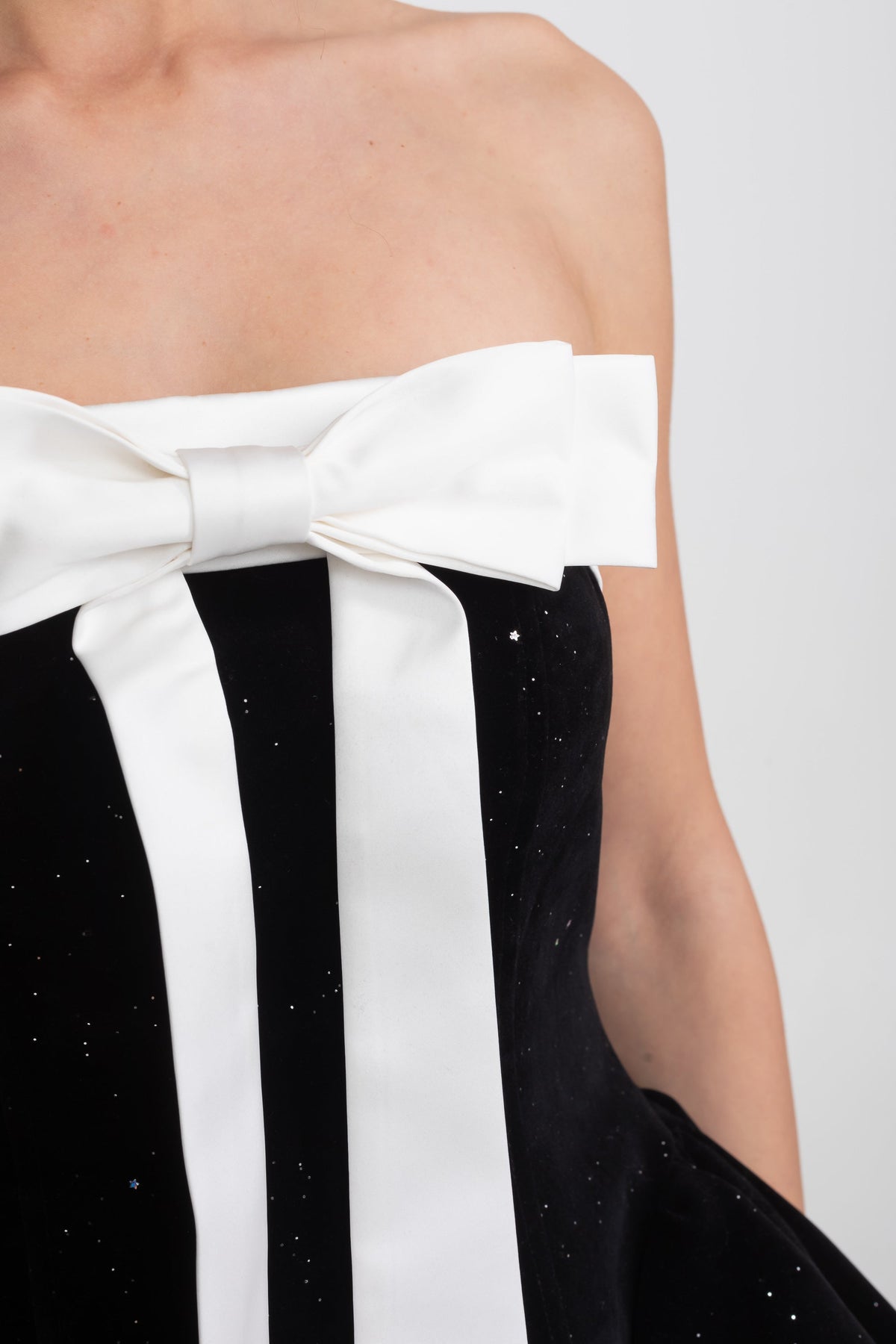 Strapless Velvet Mini Dress With Satin Bow And Ruffle Hem - Black - View 6