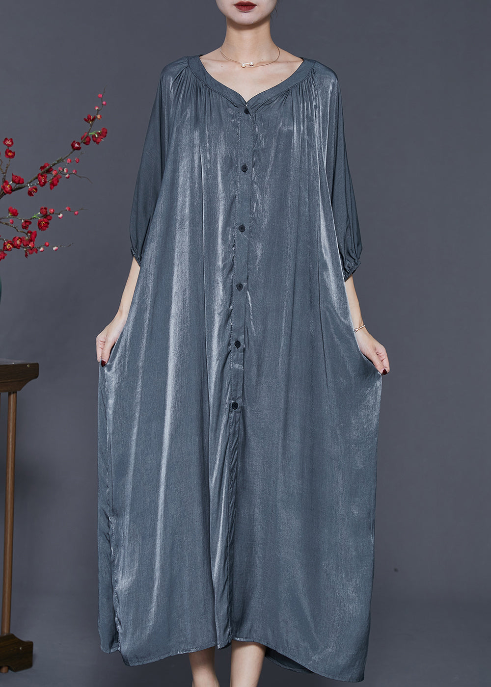 Metallic Crinkle V-Neck Button Down Three Quarter Maxi Dress