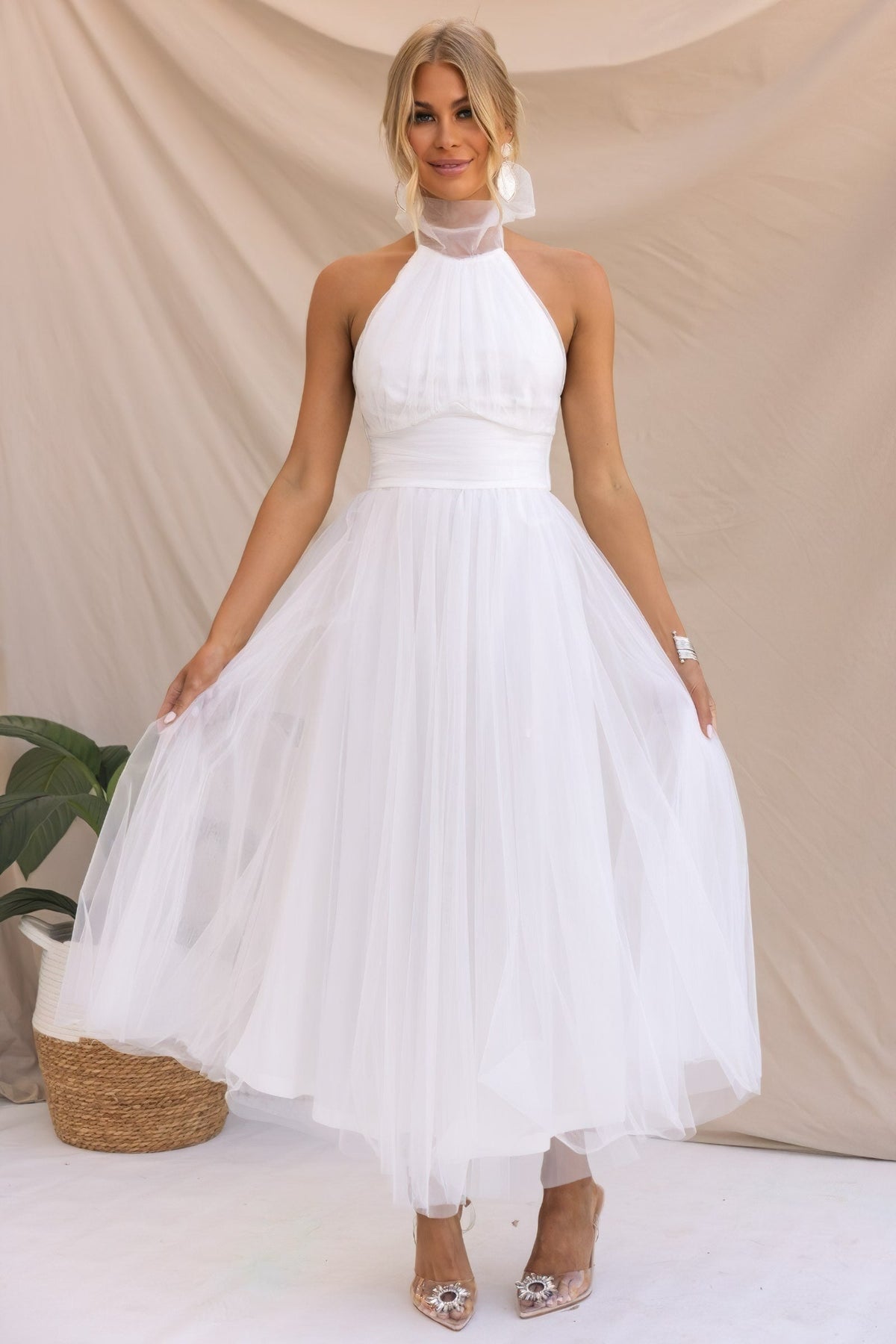 Tulle Halter Neck Tie Back Open Back Ruched Waist Layered Midi Dress - View 8