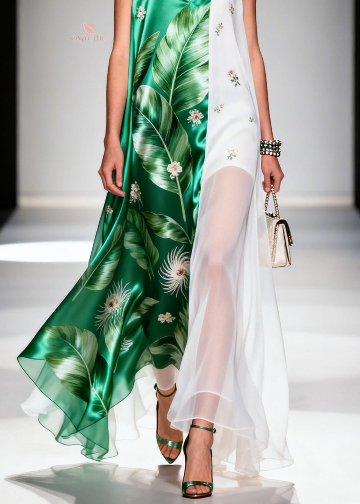 Chiffon Palm Leaf V-Neck Sleeveless Embroidered Panel Maxi Dress - View 4