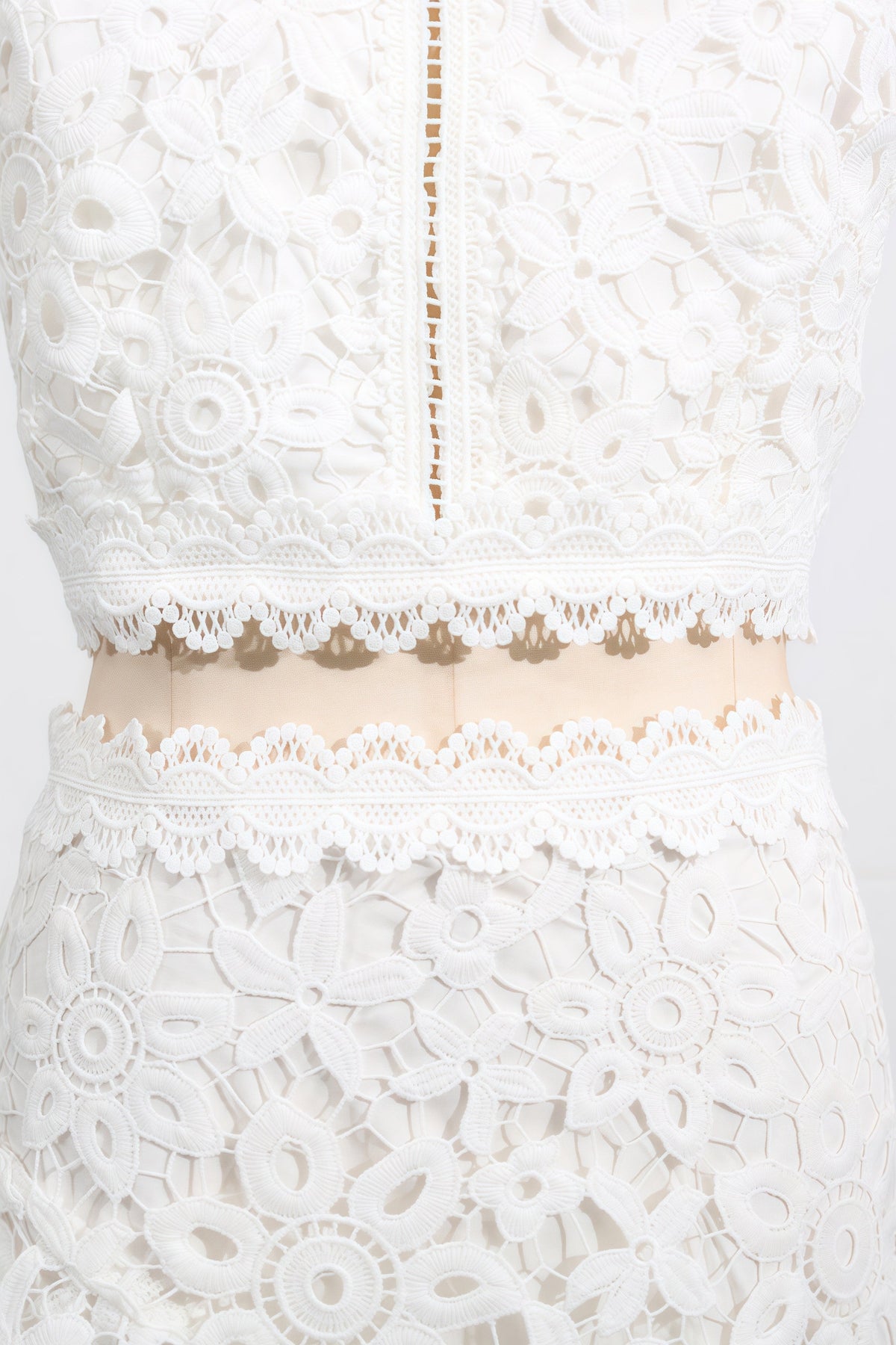 Wiskf Lace Sleeveless Top Midi Dress Set - View 7