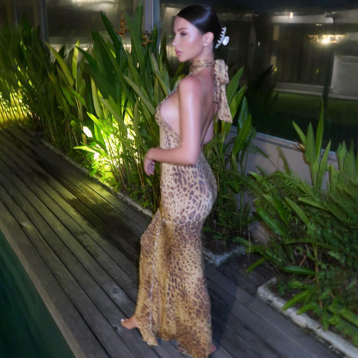 Leopard Print Halter Neck Backless Sleeveless Jumpsuit 2