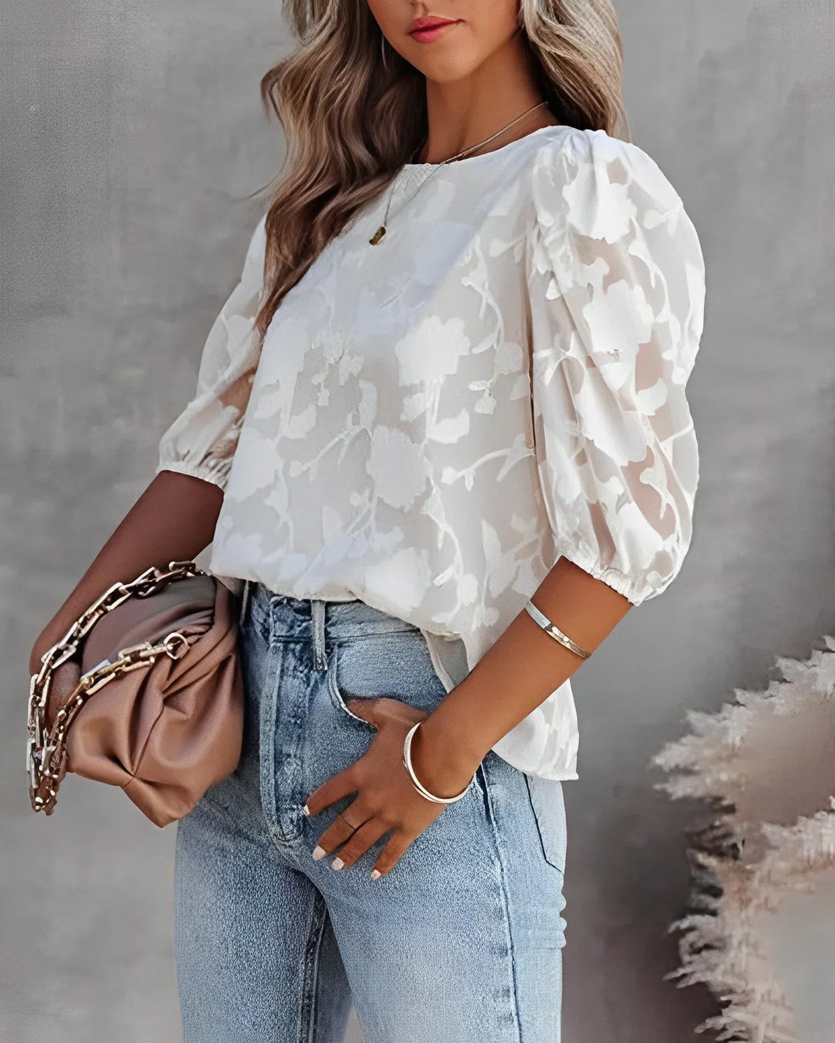 Floral Textured Puff Sleeve Round Neck Blouse 2