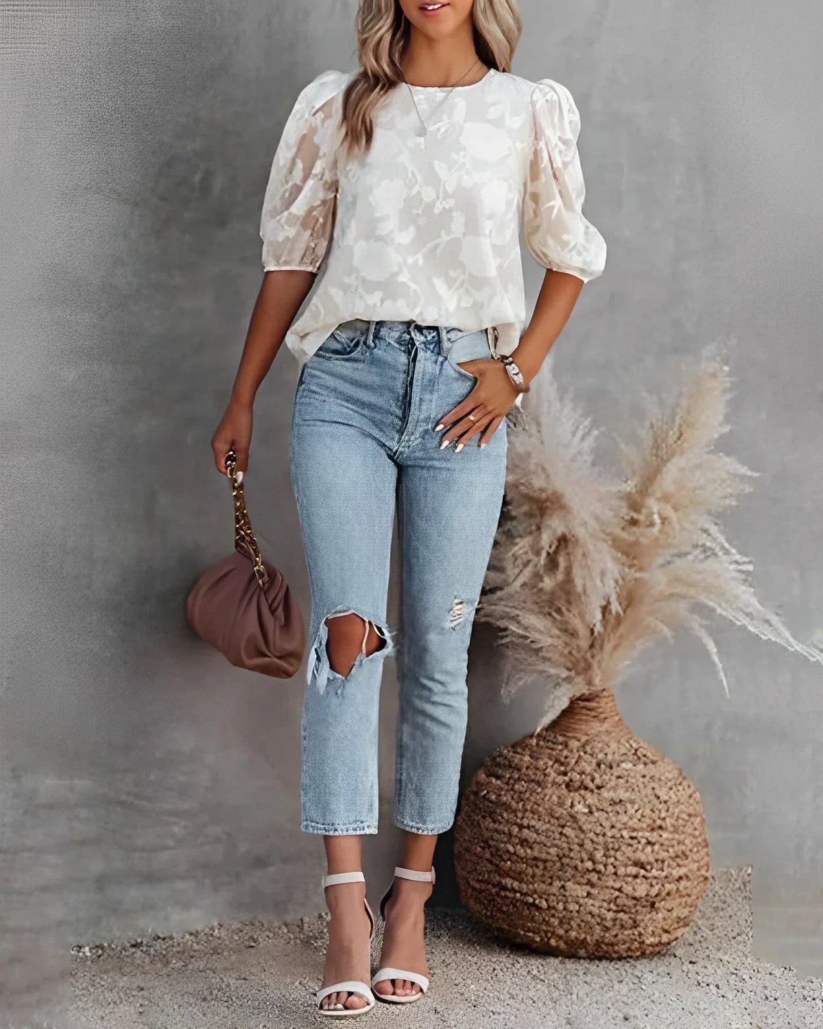 Floral Textured Puff Sleeve Round Neck Blouse 4