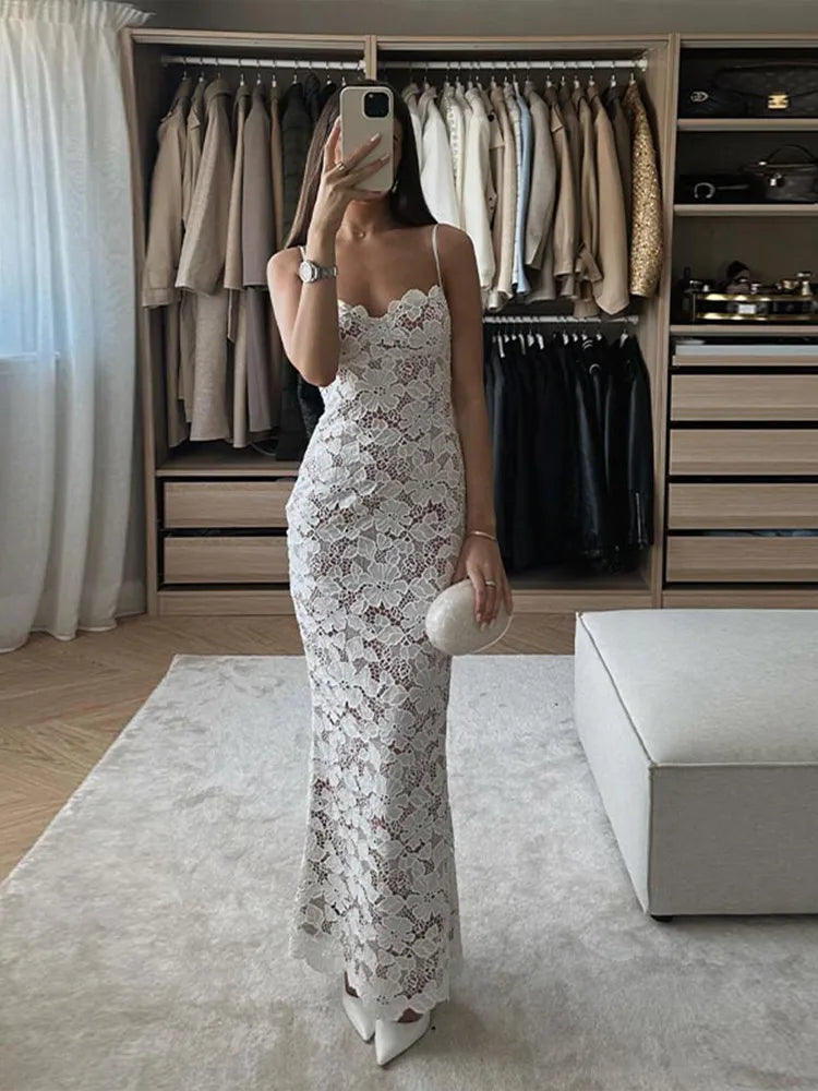 Lace Sweetheart Spaghetti Strap Bodycon Midi Dress - View 6