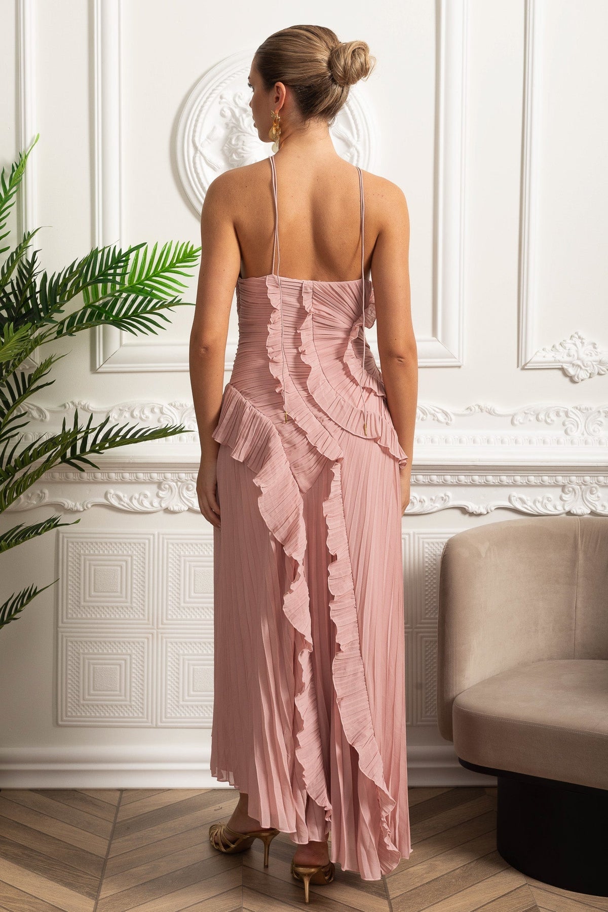 Pleated Halter Midi Dress With Cascading Ruffle Details - Pink - View 8