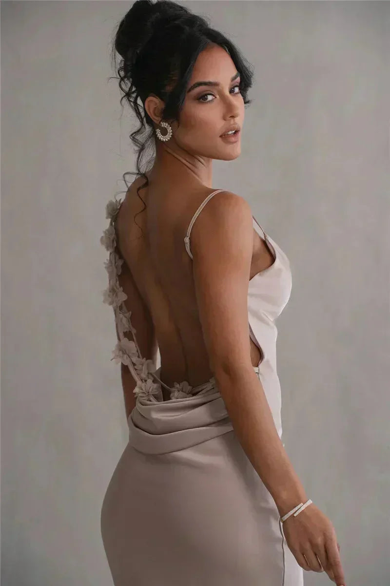 Laelia | Satin Maxi Dress - View 3