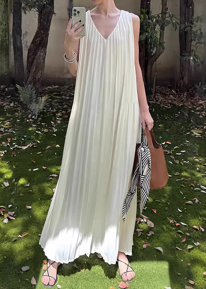 Chiffon Deep V-Neck Sleeveless Accordion Pleat Pocket Flowy Maxi Dress - View 3