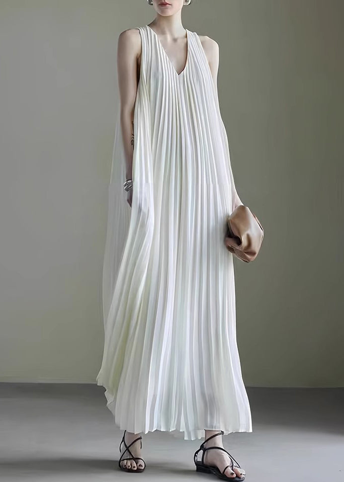 Chiffon Deep V-Neck Sleeveless Accordion Pleat Pocket Flowy Maxi Dress - View 4