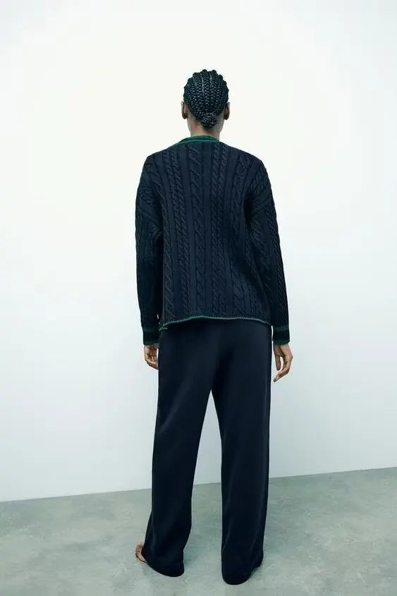 Lazy Style Contrasting V-neck Cardigan