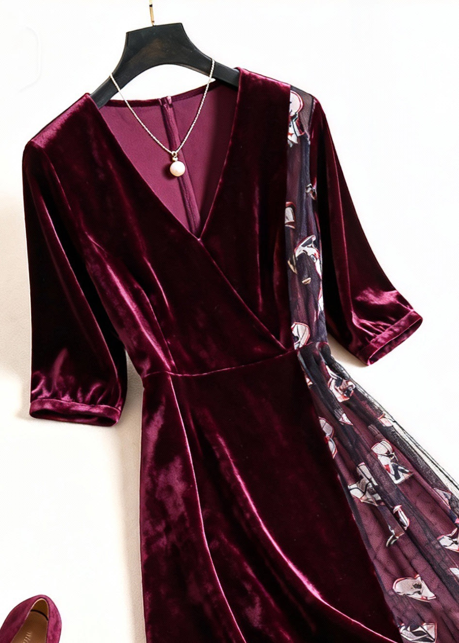 Velvet Wrap V-Neck Elbow Sleeve Mesh Panel Graphic Print Midi Dress - View 2