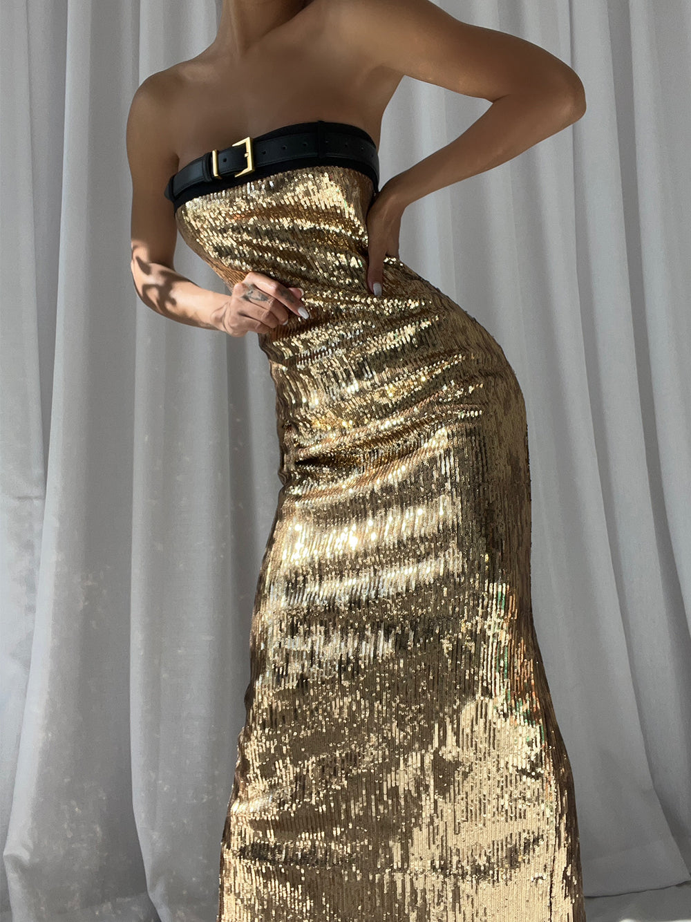 Sequin Strapless Ruched Bodycon Midi Dress - View 2
