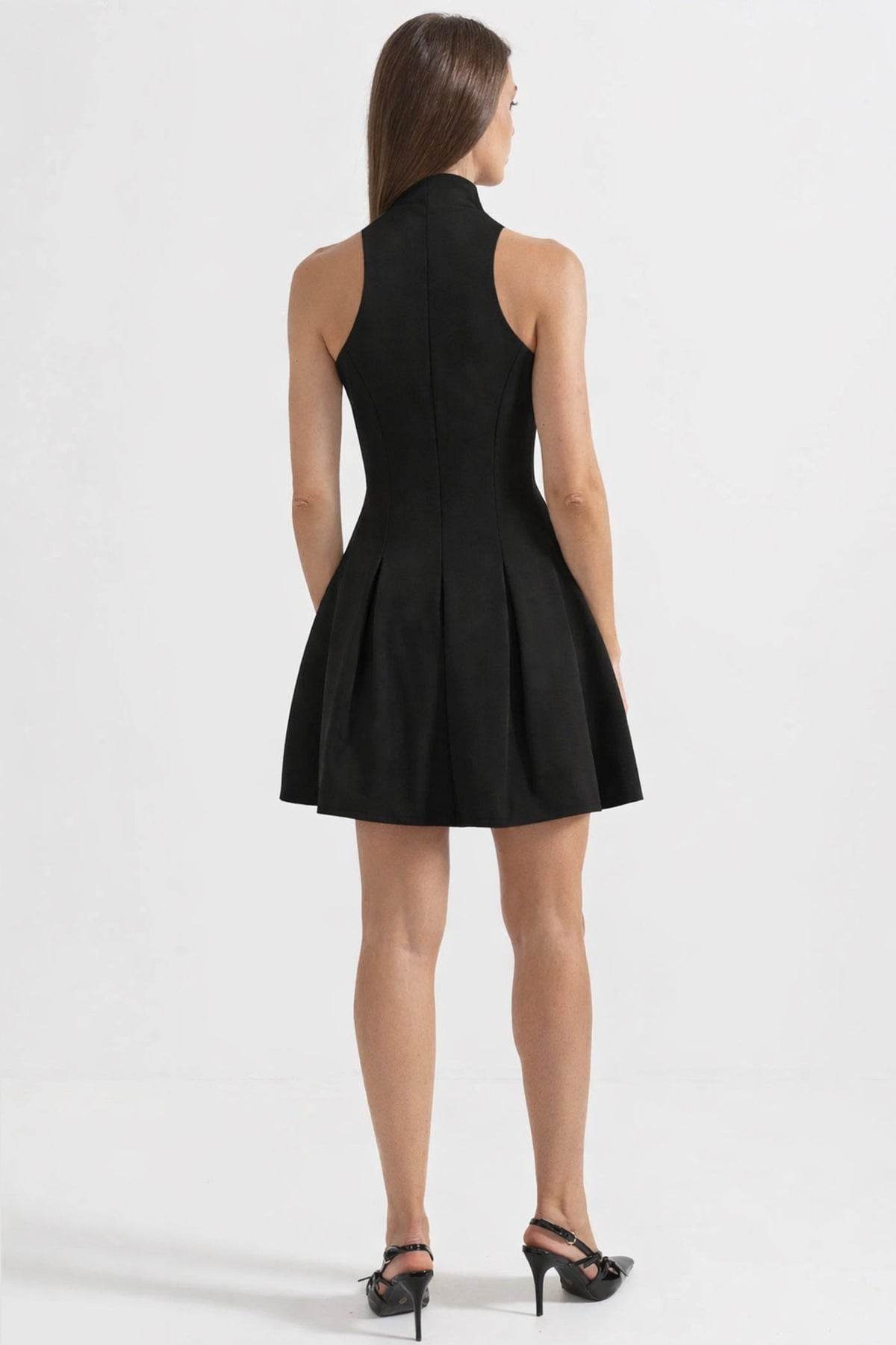 Sleeveless Mock Neck Exposed Zip Front Pleated Mini Dress - View 4
