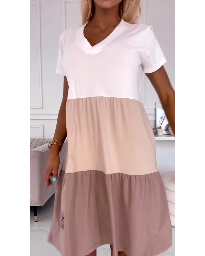 Color Block V-Neck Short Sleeve Tiered Mini Dress 3