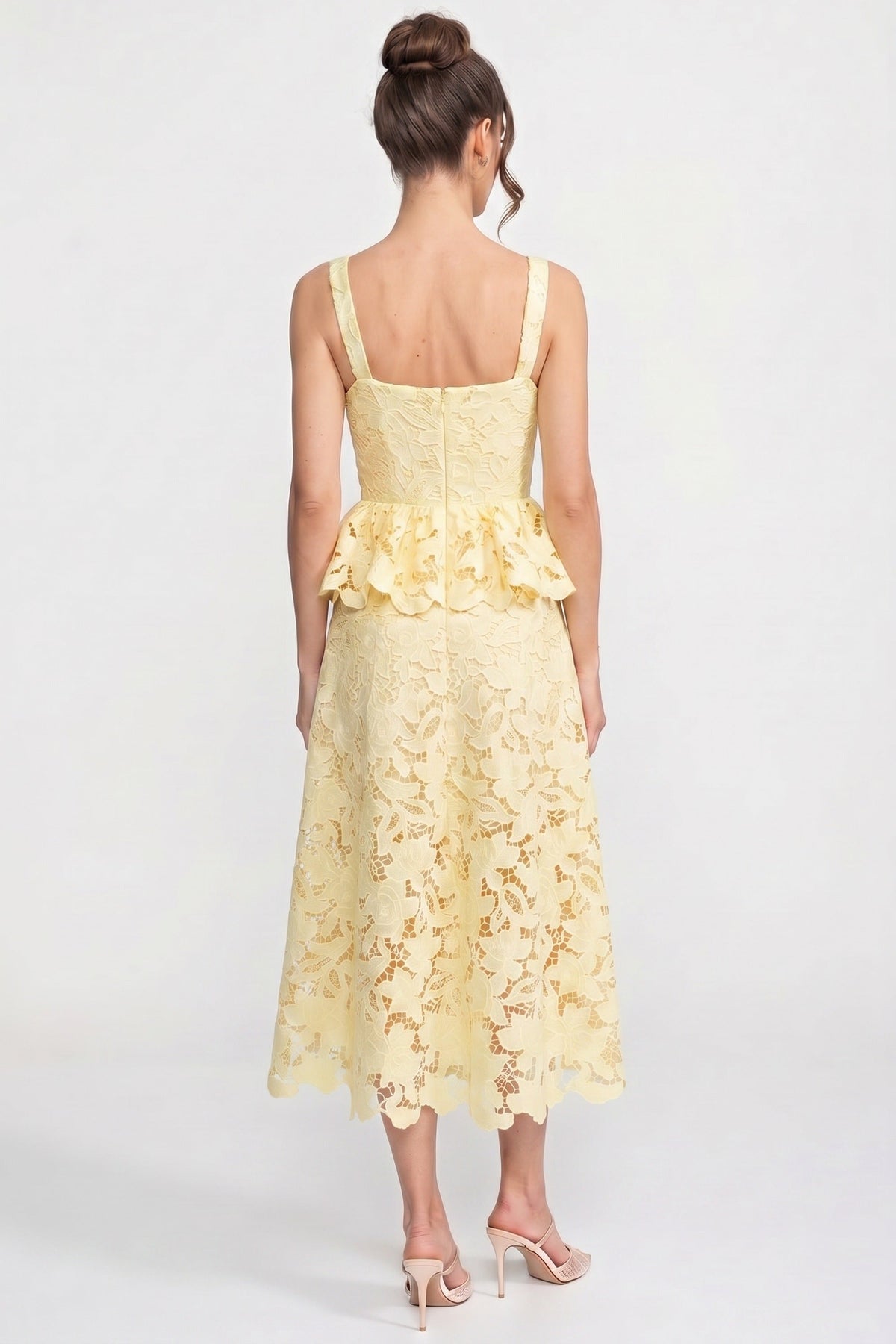Sleeveless Lace Peplum Dress - Yellow - View 10