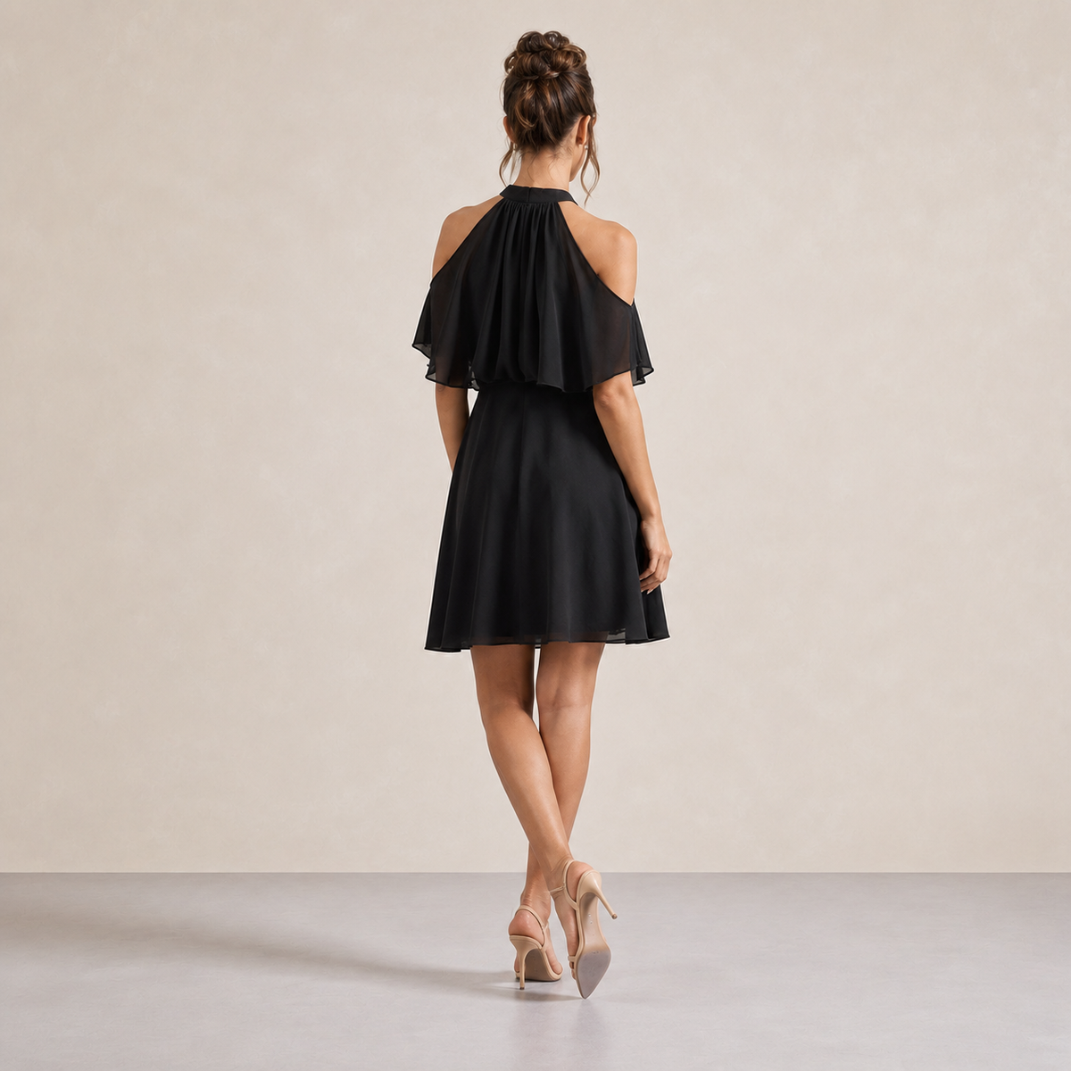 Halter Neck Cold Shoulder Ruffle A-Line Mini Dress 3