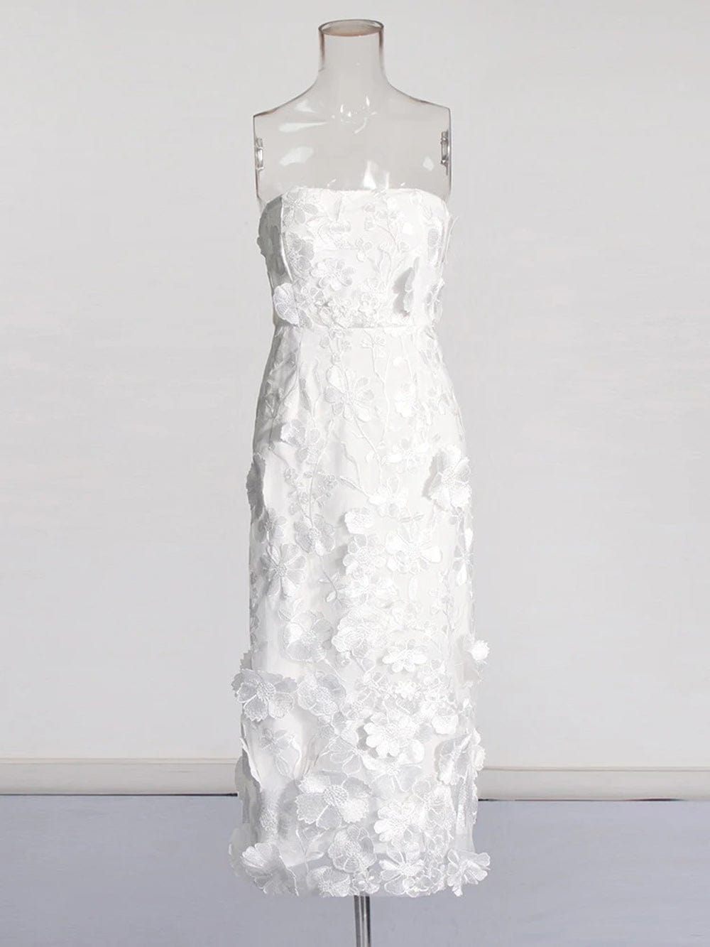Strapless 3D Floral Applique Embroidered Mesh Overlay Midi Dress - View 4