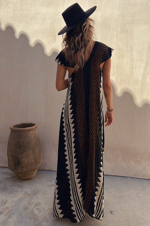 Geometric Print V-Neck Short Sleeve Flowy Boho Maxi Dress - View 4