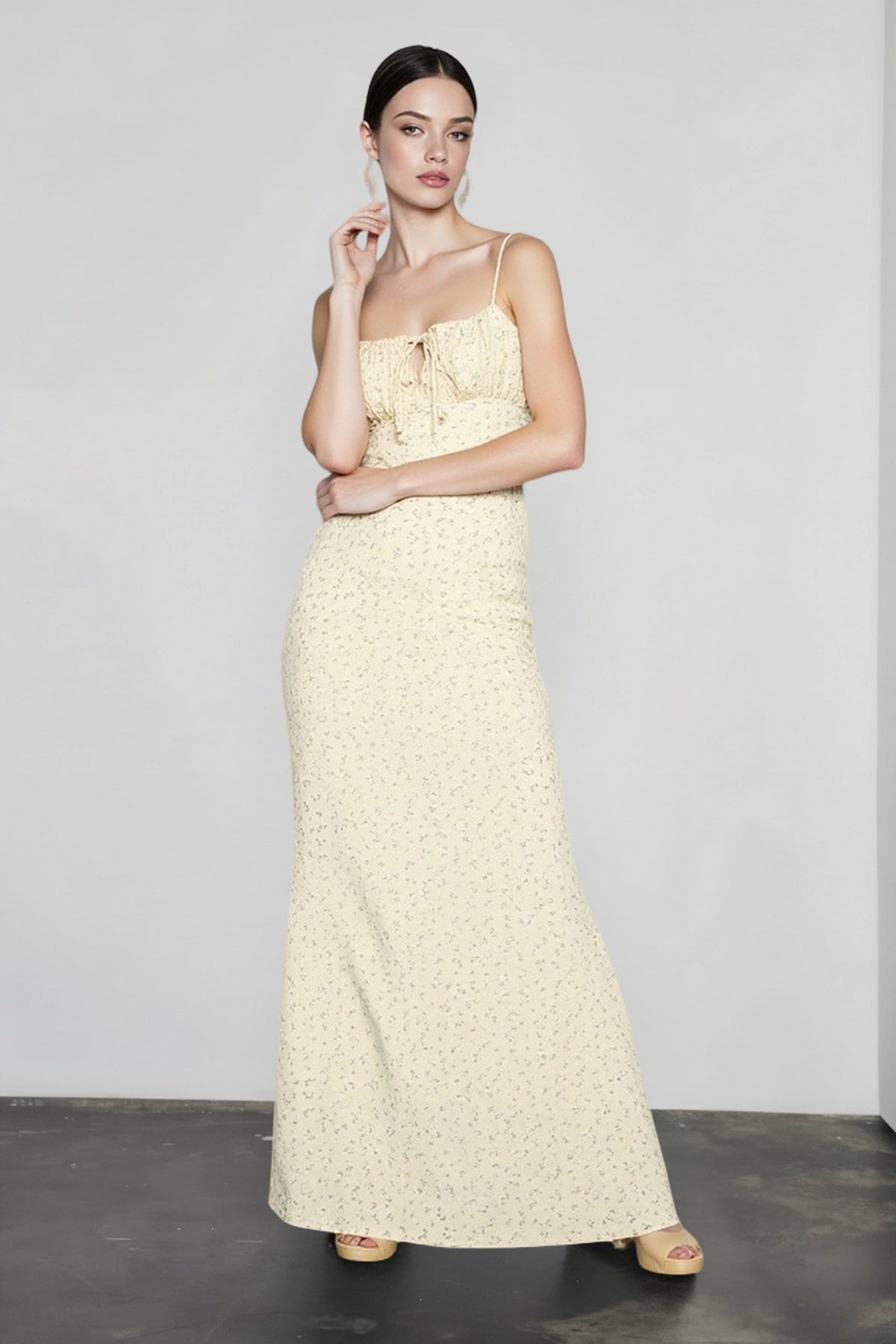 Backless Ruched Bodycon Floral Maxi Dress