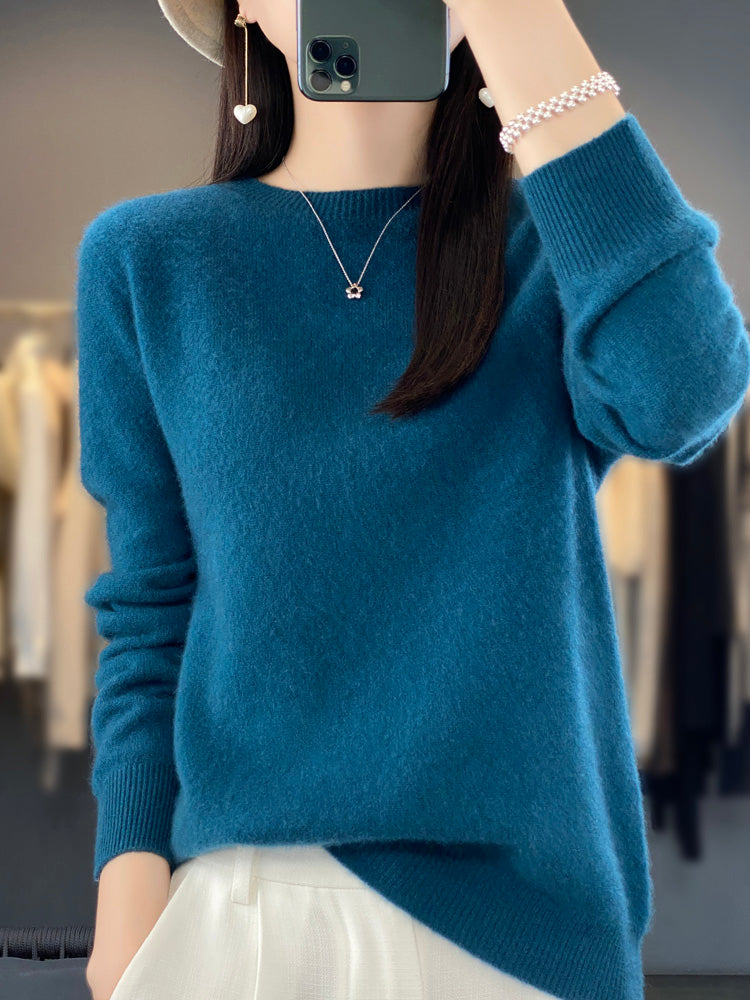 Round Neck Long Sleeve Soft Knit Sweater 2