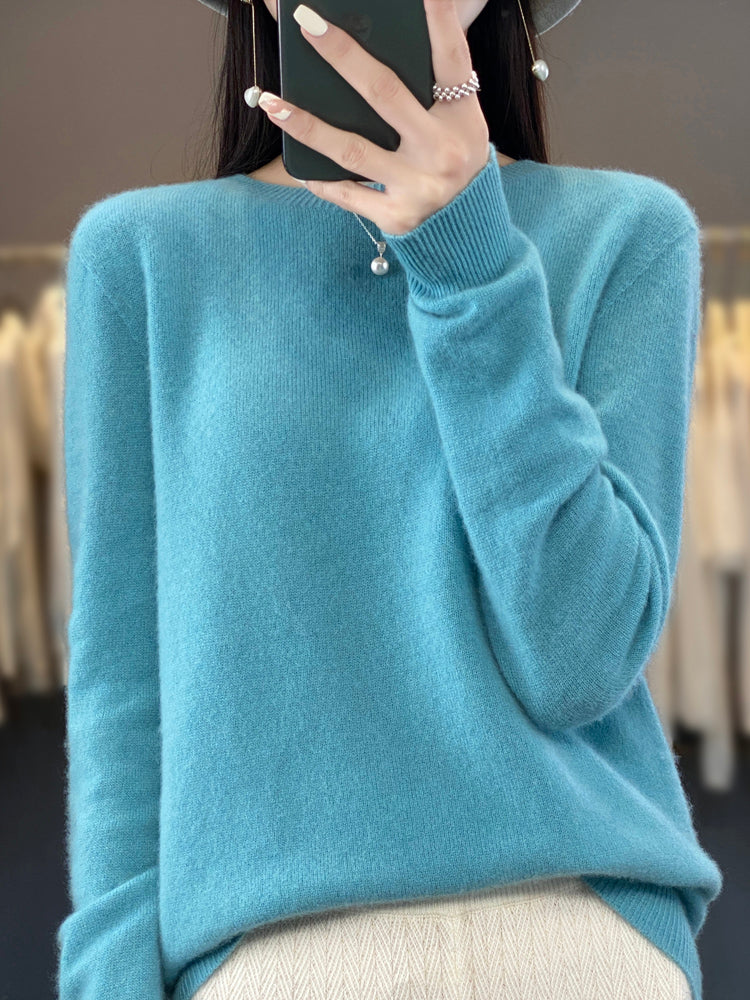 Crew Neck Long Sleeve Soft Knit Sweater 5