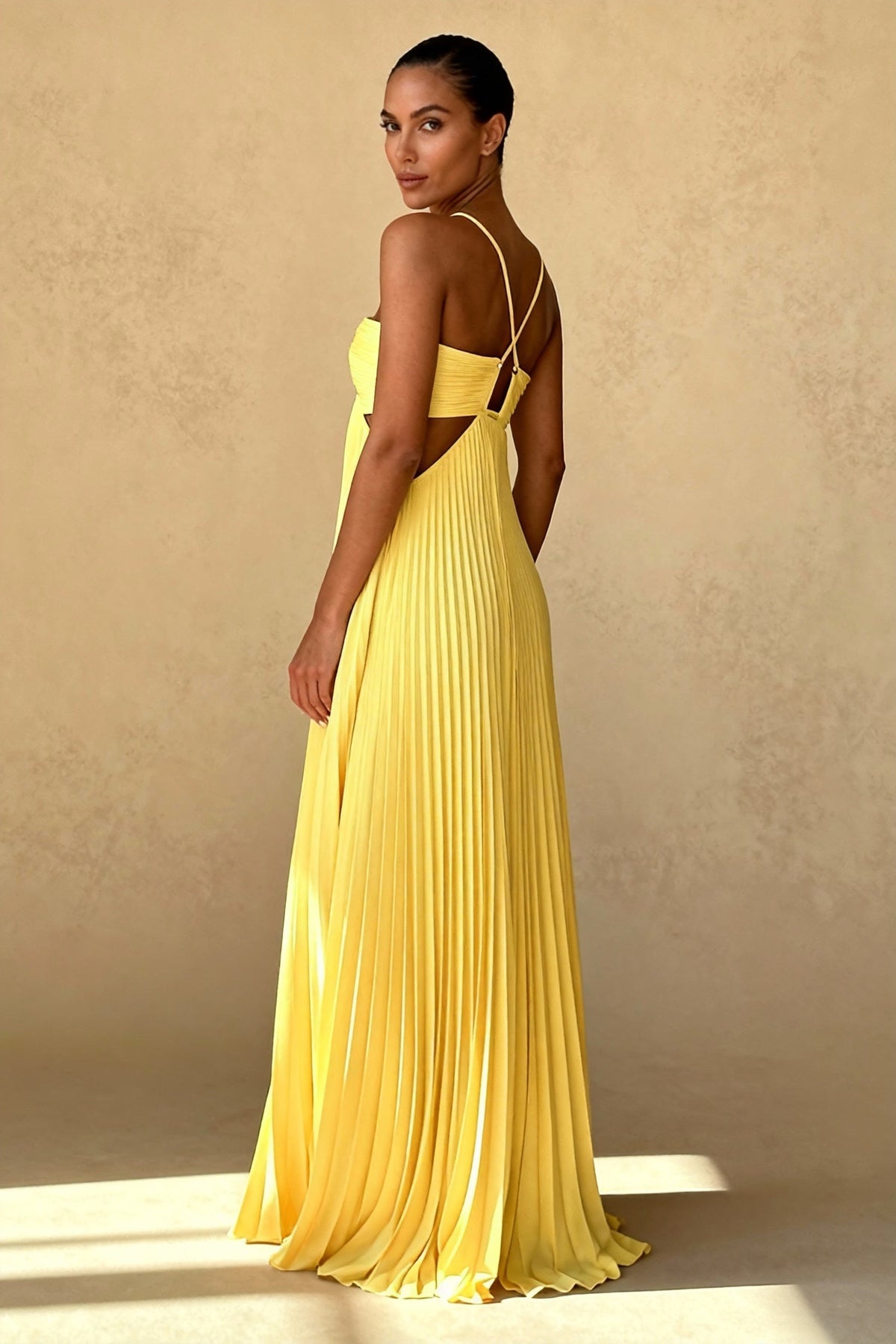Halter-Neck Maxi Dress