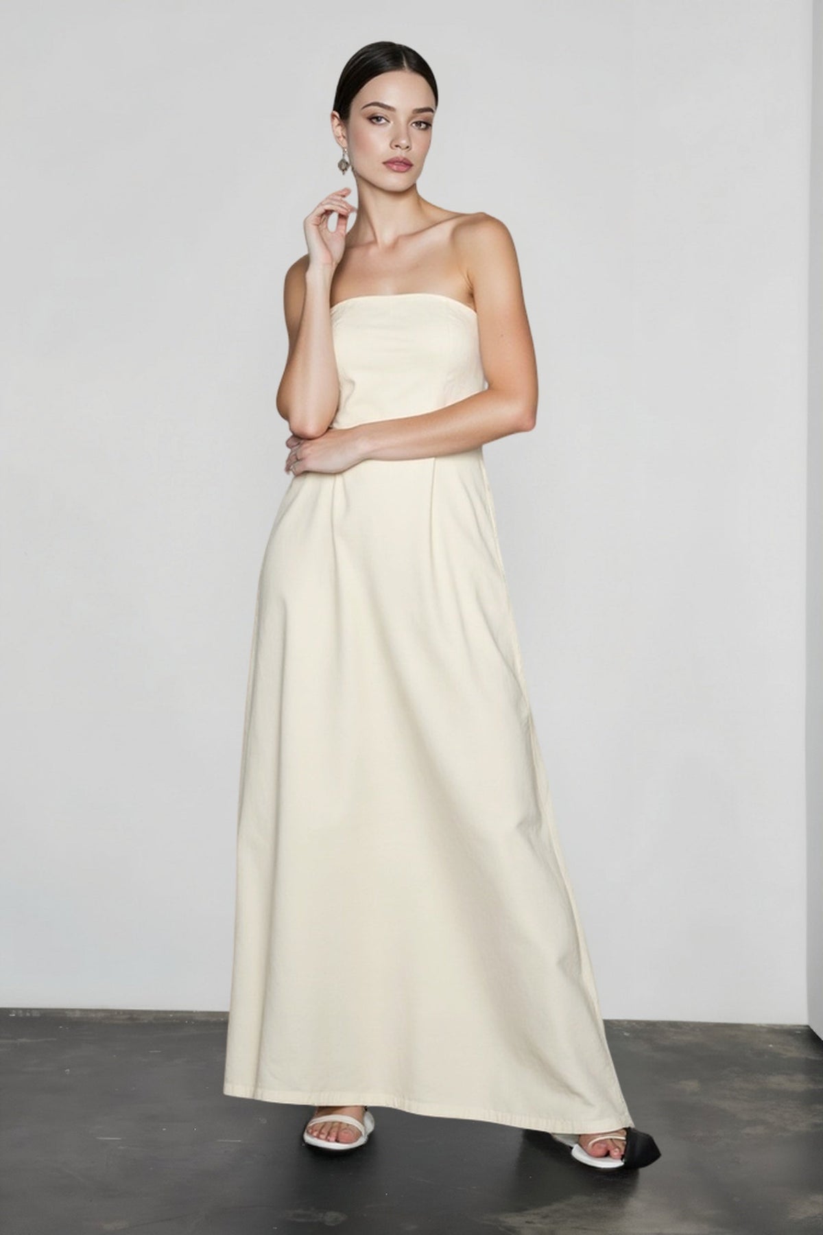Strapless Bandeau Fitted Bodice A-Line Maxi Dress