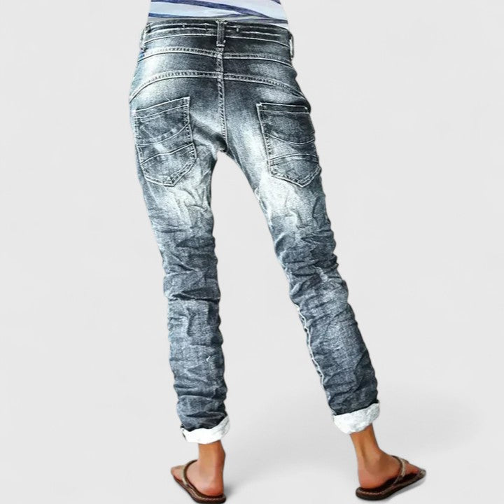 Faded Relaxed Fit Cuffed Boyfriend Jeans 3