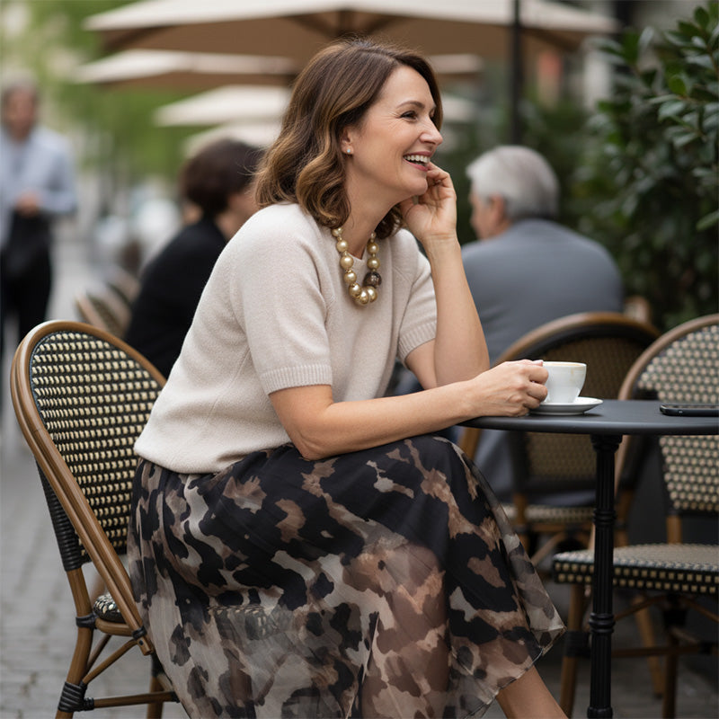 Short Sleeve Knit Top and Leopard Mesh Pleated Maxi Skirt Two Piece Set 7