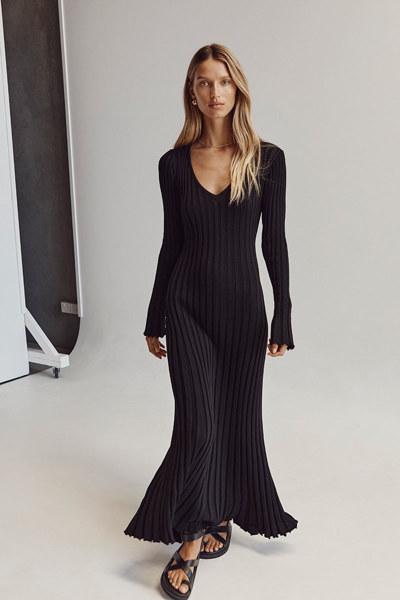Rib Knit V-Neck Lettuce Hem Long Sleeve Bodycon Maxi Dress - View 5