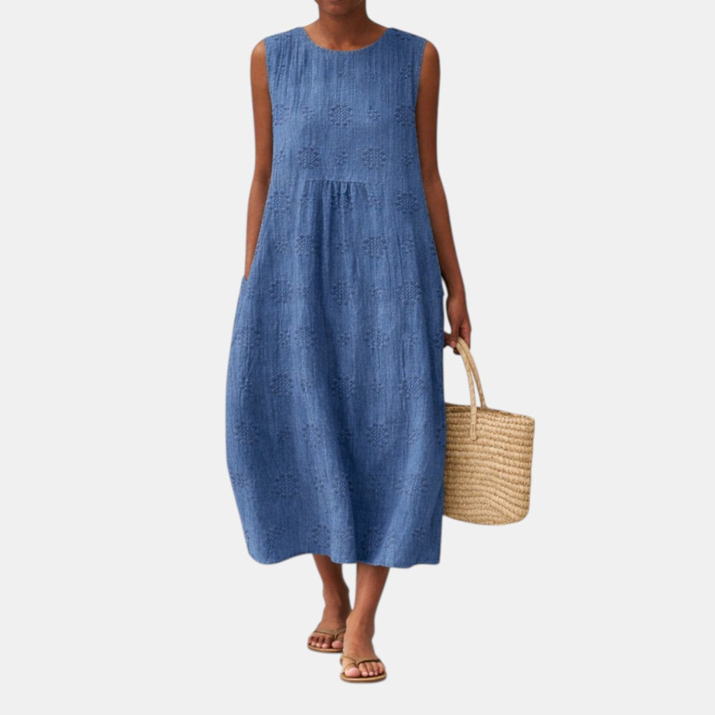 Eyelet Crew Neck Sleeveless Midi Dress 2
