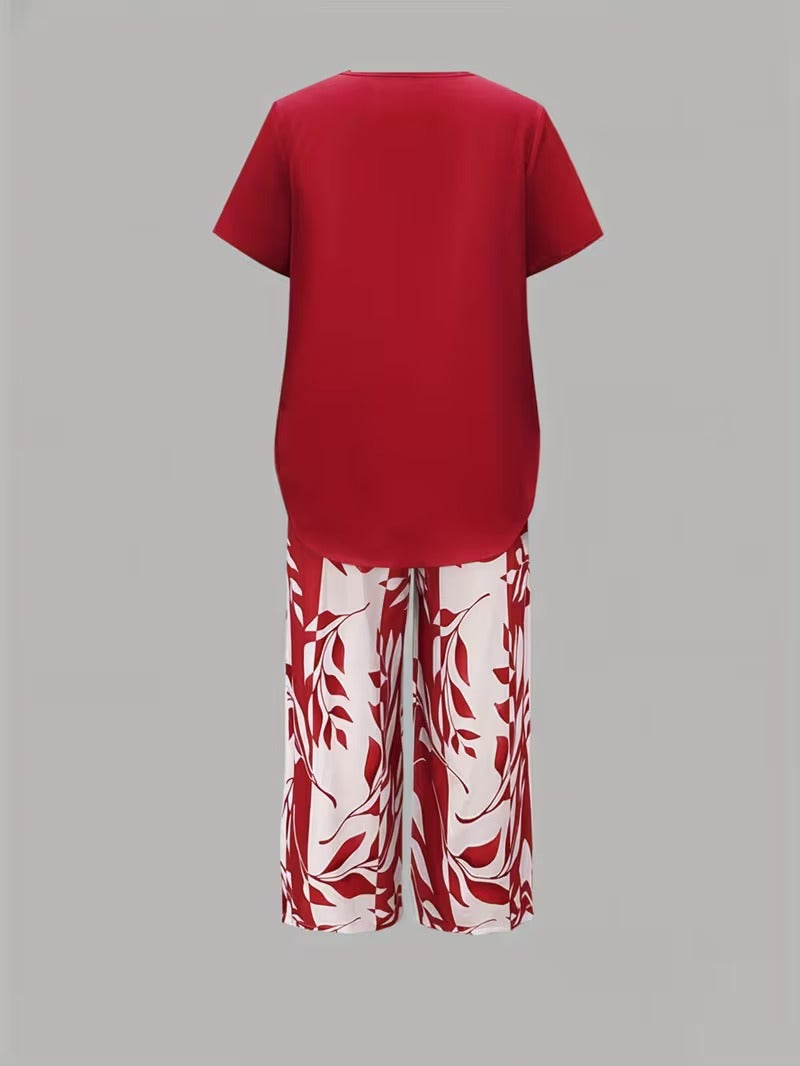 Short Sleeve Top and Leaf Print Cropped Pants Two Piece Set 12