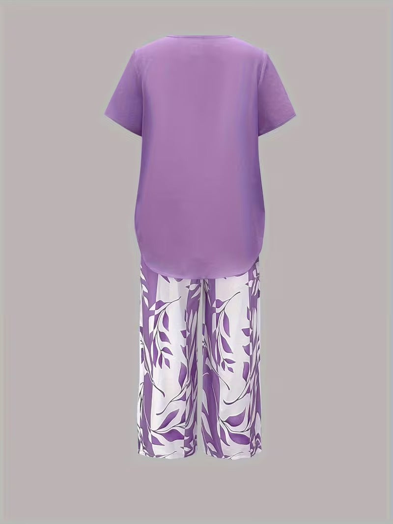 Short Sleeve Top and Leaf Print Cropped Pants Two Piece Set 10
