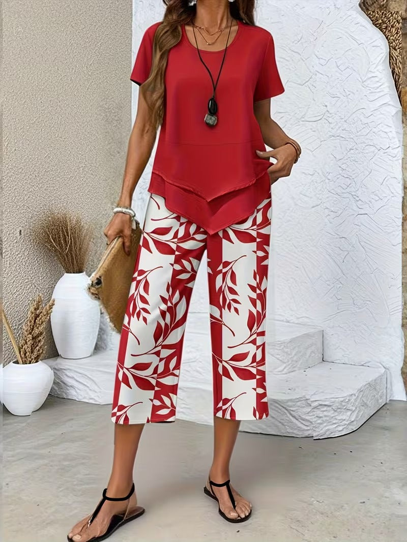 Short Sleeve Top and Leaf Print Cropped Pants Two Piece Set 3