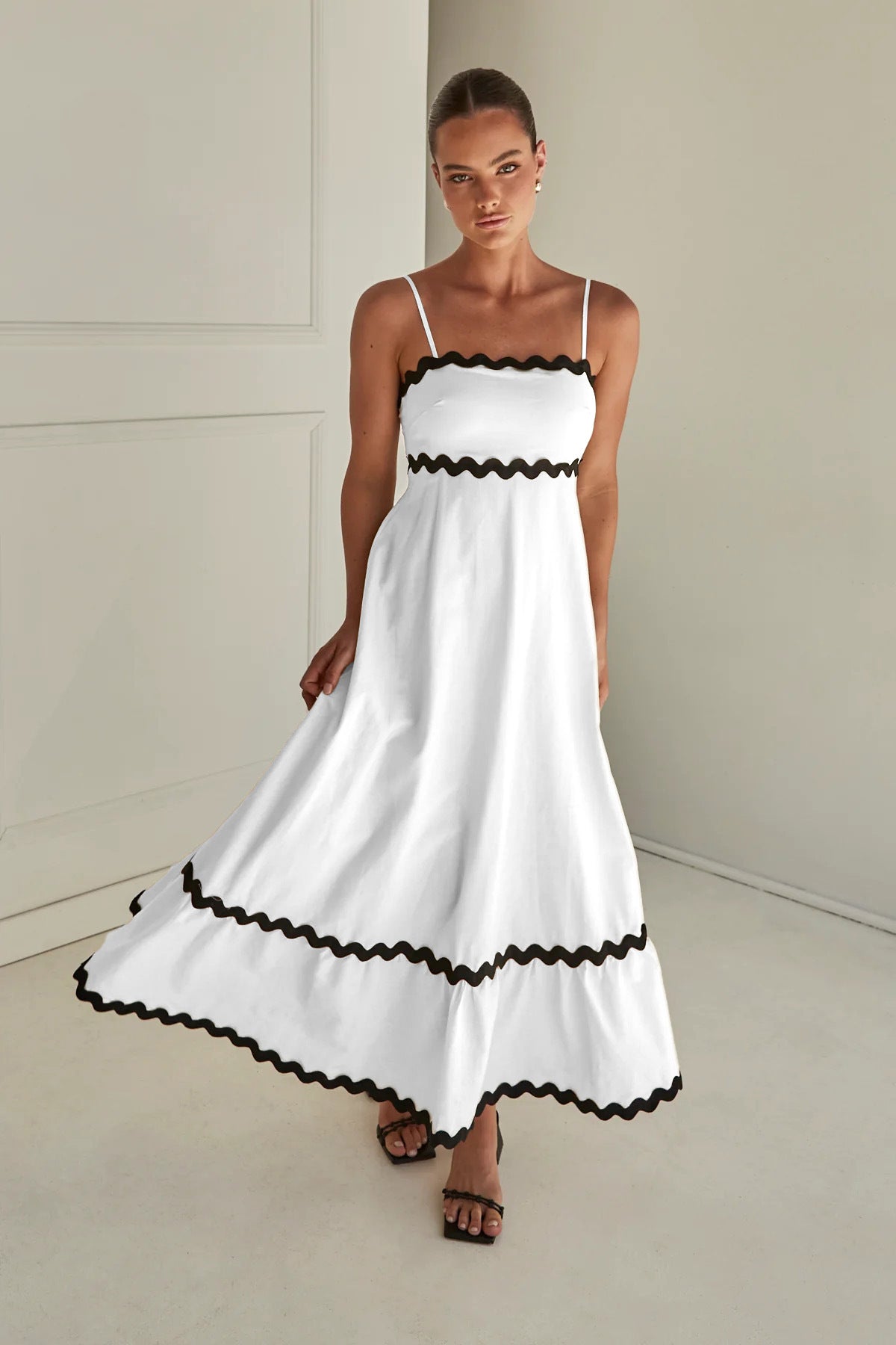 Sequin Strapless Sweetheart Bodycon Maxi Gown - View 5