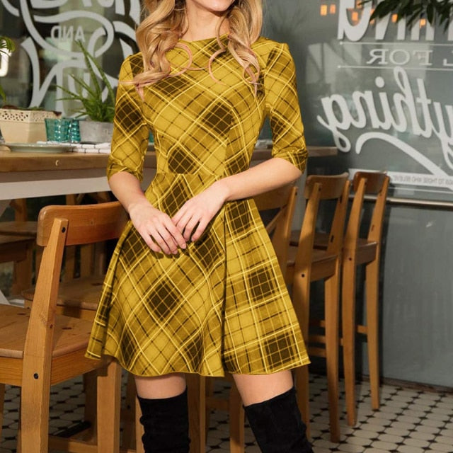 Round Neck Half Sleeve Plaid Fit and Flare Mini Dress 3